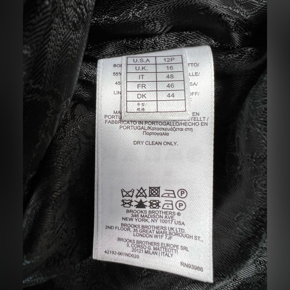 Brooks Brothers Textured Blazer - Picture 10 of 15